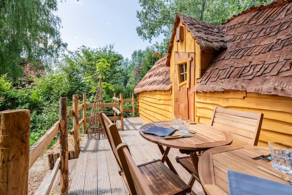 Au Pied Du Frene Villa Herzeele Exteriör bild