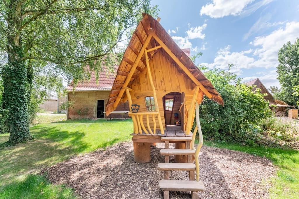Au Pied Du Frene Villa Herzeele Exteriör bild